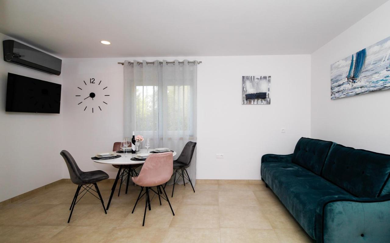 Apartments Balach Пореч Екстериор снимка