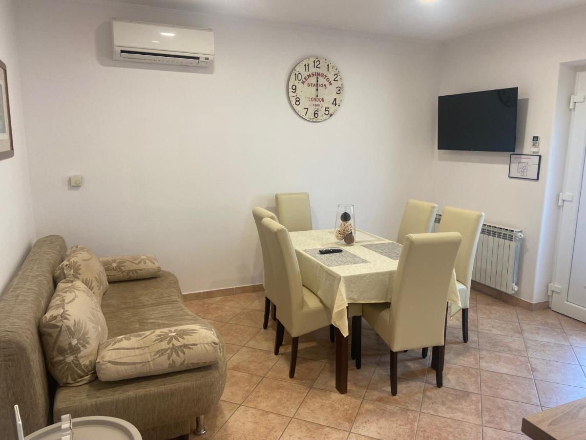 Apartments Balach Пореч Екстериор снимка